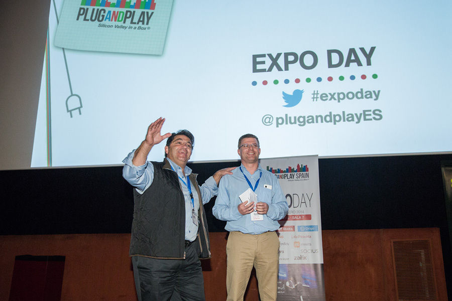Saeed Amidi, CEO de Plug and Play Tech Center, y Juan Luis Hortelano, CEO de Plug and Play España