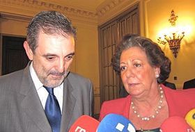 Luís Miguel Gilpérez, presidente de Telefónica España, y Rita Barberá