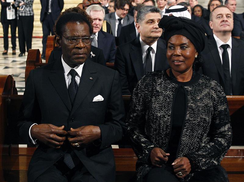 El presidente de Guinea Ecuatorial, Teodoro Obiang, y su esposa, Constancia Mangue