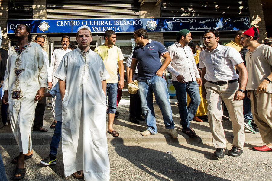 VALENCIA SANTA: LAS RELIGIONES OCULTAS PERO PRESENTES EN LA CIUDAD (FOTOS: EVA MAÑEZ)