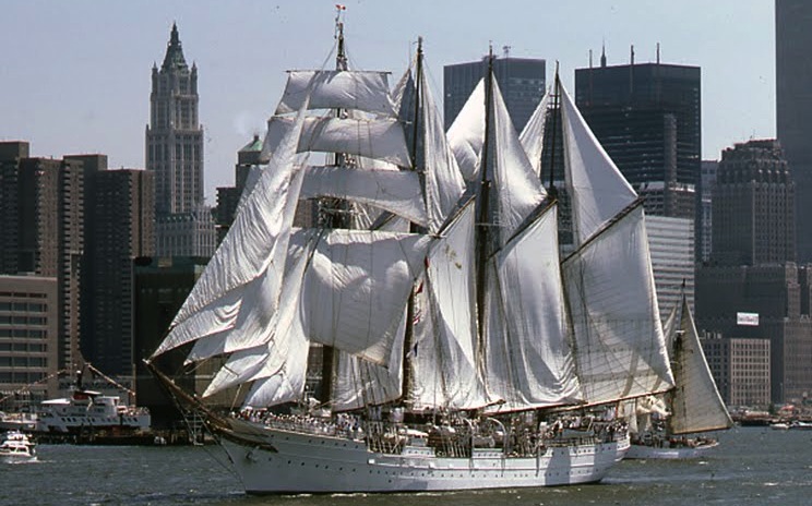 El Juan Sebastián Elcano en Nueva York