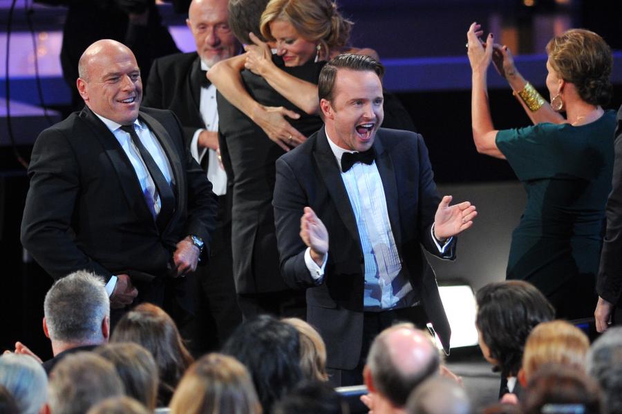 El reparto de 'Breaking Bad' celebra su última gran noche en los Emmy