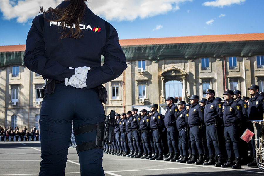 LA GENERALITAT RINDE HOMENAJE A LA UNIDAD DE INTERVENCIÓN POLICIAL (FOTOS: EVA MÁÑEZ)