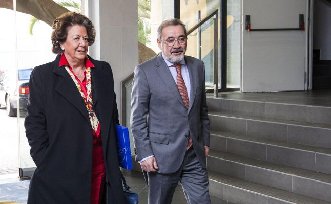 Rita Barberá, presidenta del patronato, y José Vicente González, presidente de Feria Valencia | Efe