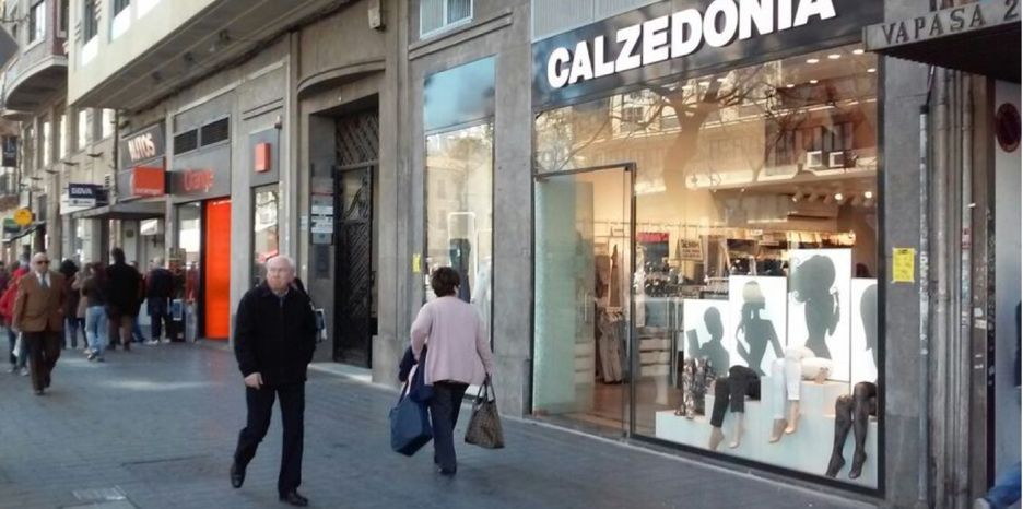 Retencion Peladura exégesis Las tiendas de moda se reconducen a la calle Xàtiva tras pasar por Colón