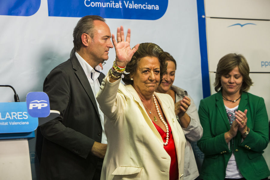 Rita Barberá y Alberto Fabra tras la rueda de prensa de los resultados | EVA MÁÑEZ