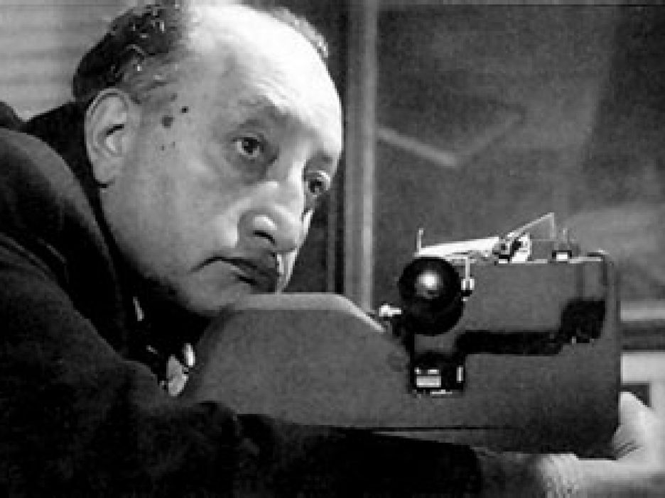 El escritor guatemalteco Miguel Ángel Asturias recibió el premio Nobel de Literatura en 1967.