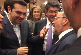 González, con Alexis Tsipras en un viaje a Grecia como vicepresidente de CEOE
