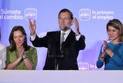 Mariano Rajoy vuelve al balcón de Génova como ganador