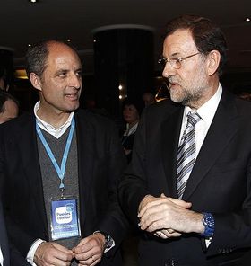 Camps junto a Rajoy en un acto anterior a su dimisión