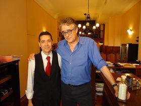 Paco Mateo, autor de la idea, con Cruz Sierra, director de VP.