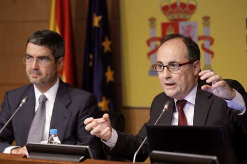 El secretario de Estado de Economía, Fernando Jiménez Latorre y el subgobernador Fernando Restoy