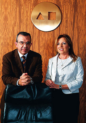 Roberto López Abad y María Dolores Amorós