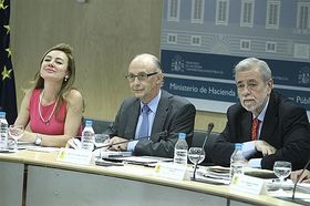 El ministro Cristóbal Montoro presidió la reunión