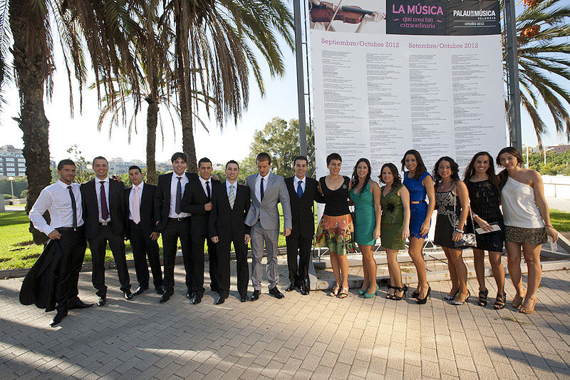 LOS GRADUADOS.  PROMOCIÓN 2012 DE LA FACULTAD DE ECONÓMICAS DE LA UNIVERSIDAD DE VALENCIA (Fotos: EVA MAÑEZ)