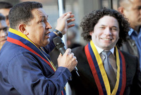 Hugo Chávez y el director