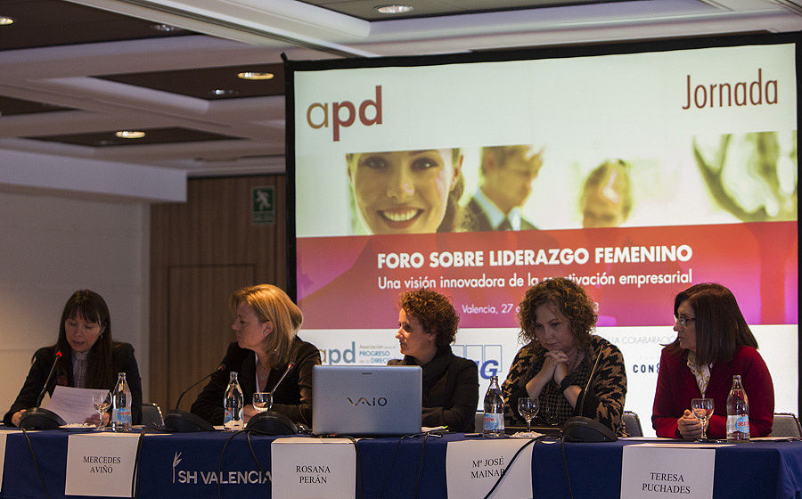 LIDERAZGO FEMENINO EN EL FORO APD-LEVANTE (FOTOS: EVA MAÑEZ)