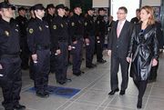 PAULA SANCHEZ DE LEÓN PASA REVISTA A LOS NUEVOS POLICÍAS ADSCRITOS A LA COMUNIDAD VALENCIANA