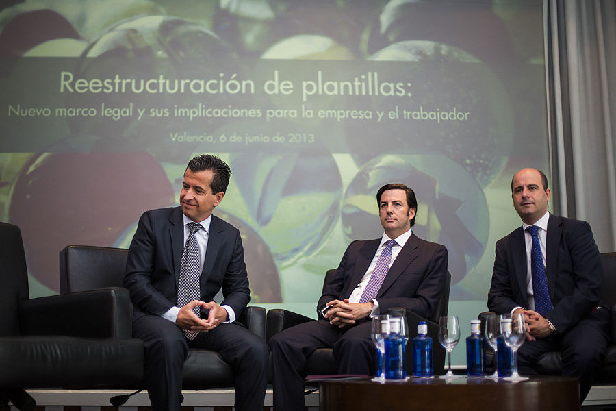 REESTRUCTURACIÓN DE PLANTILLAS · LAS IMPLICACIONES DEL NUEVO MARCO LEGAL · JORNADA DE APD (FOTOS: EVA MAÑEZ)