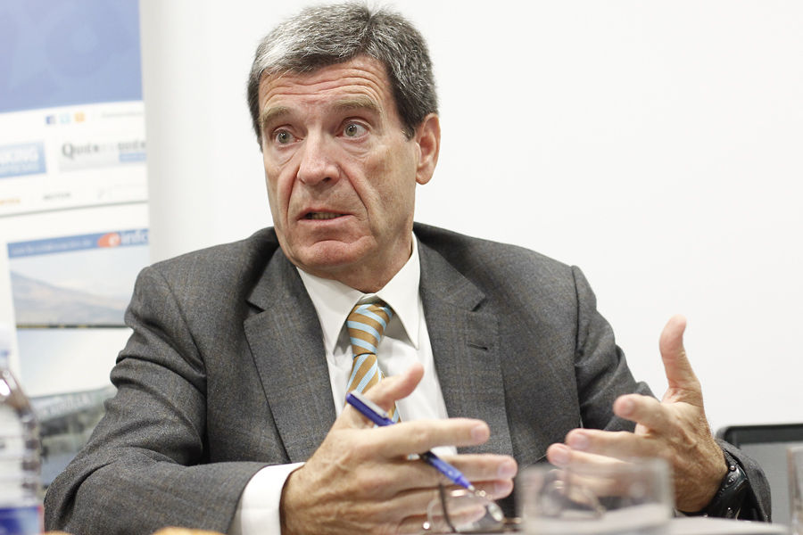 CON AURELIO MARTÍNEZ, PRESIDENTE DE LA FUNDACIÓN VCF, EN LOS DESAYUNOS DE VALENCIA PLAZA (FOTOS: ALBERTO SÁIZ)