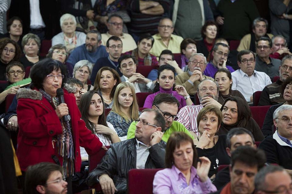 CARME CHACÓN PRESENTA SUS CREDENCIALES DE CANDIDATA EN VALENCIA (Fotos: Biel Aliño)