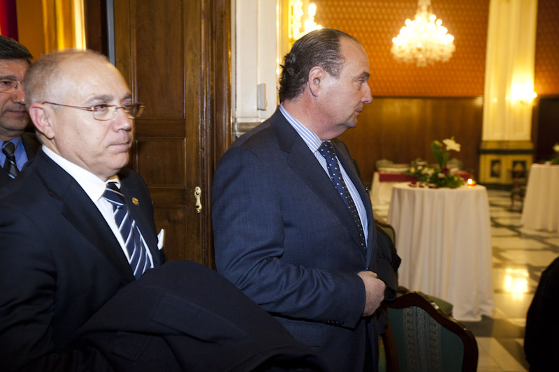 LA NOCHE DE RODRIGO RATO EN EL ATENEO DE VALENCIA (Febrero de 2012/ Fotos: Biel Aliño)