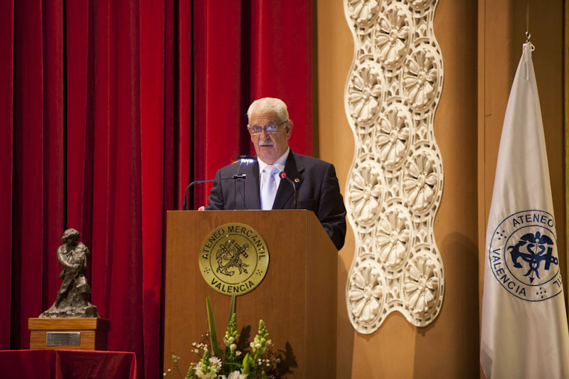 LA NOCHE DE RODRIGO RATO EN EL ATENEO DE VALENCIA (Febrero de 2012/ Fotos: Biel Aliño)