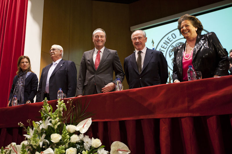 LA NOCHE DE RODRIGO RATO EN EL ATENEO DE VALENCIA (Febrero de 2012/ Fotos: Biel Aliño)