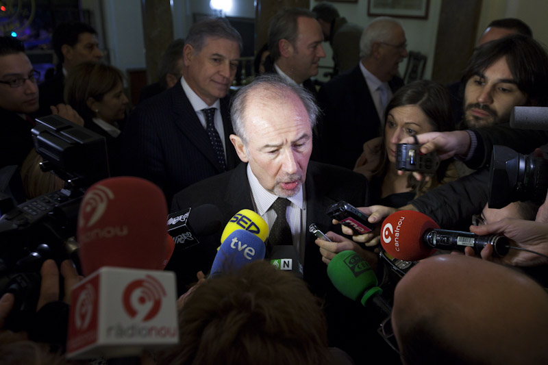 LA NOCHE DE RODRIGO RATO EN EL ATENEO DE VALENCIA (Febrero de 2012/ Fotos: Biel Aliño)