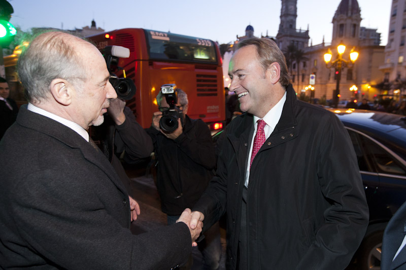 LA NOCHE DE RODRIGO RATO EN EL ATENEO DE VALENCIA (Febrero de 2012/ Fotos: Biel Aliño)