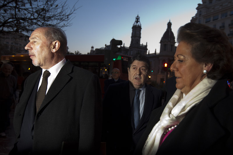 LA NOCHE DE RODRIGO RATO EN EL ATENEO DE VALENCIA (Febrero de 2012/ Fotos: Biel Aliño)