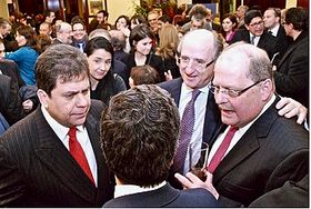 Brufau con los embajadores de Cuba y Venezuela en Madrid